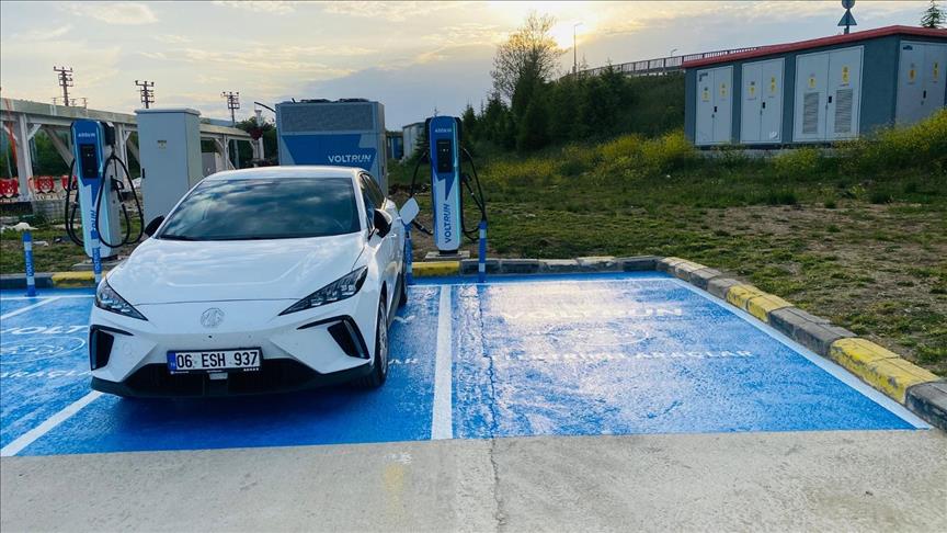 Elektrikli araç şarj hizmetleri düzenlemesi, hızlı, güvenilir ve kaliteli hizmetin yolunu açacak