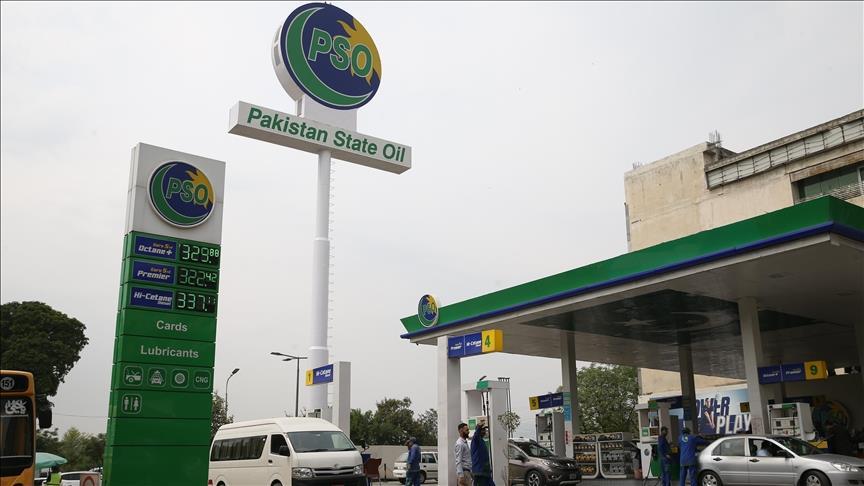 Pakistan fuel owners warn of national shutdown amid oil crisis
