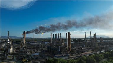 İran: Hasar gören Lavan Petrol Rafinerisi 2 ayda eski kapasitesinin yüzde 80'ine ulaşacak