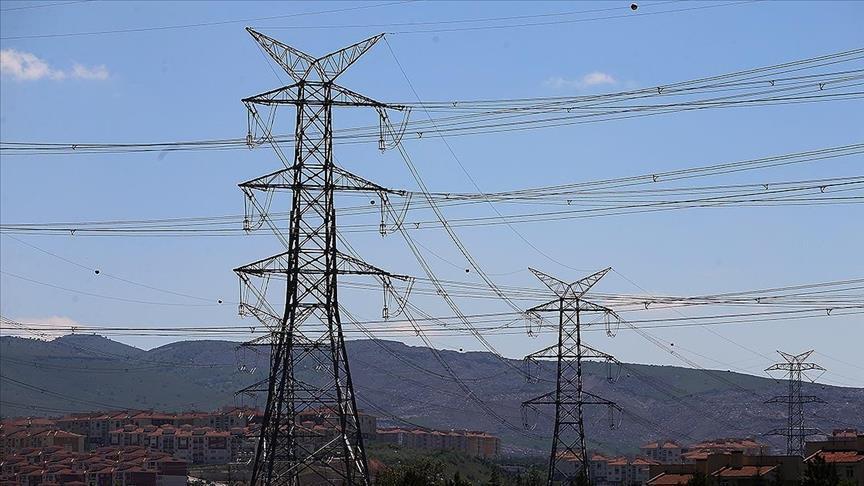 Türkiye's daily power consumption down 2.3% on April 15