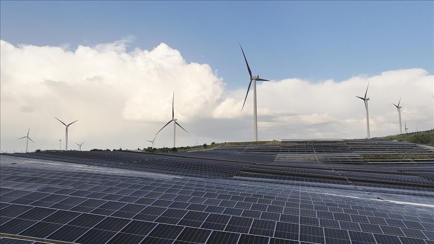 Elektrik üretimi şubatta yüzde 3,09 azaldı