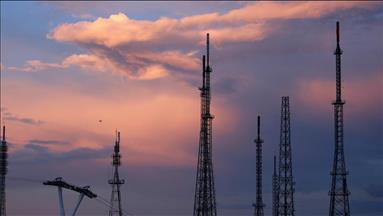 Spot market electricity prices for Friday, Apr. 17