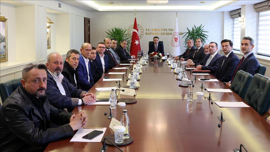 Bakan Bayraktar, Maden-İş Sendikası ve maden işçileriyle görüştü: