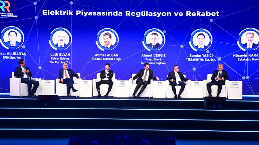 Antalya'da "Elektrik Piyasasında Regülasyon ve Rekabet" paneli düzenlendi