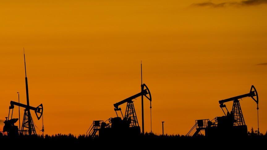 Oil up on Middle East supply fears as US/Israel-Iran tensions persist
