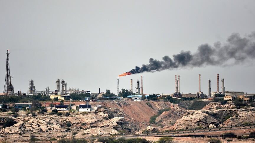 Massive oil slick spotted near Iran’s Kharg Island: Report