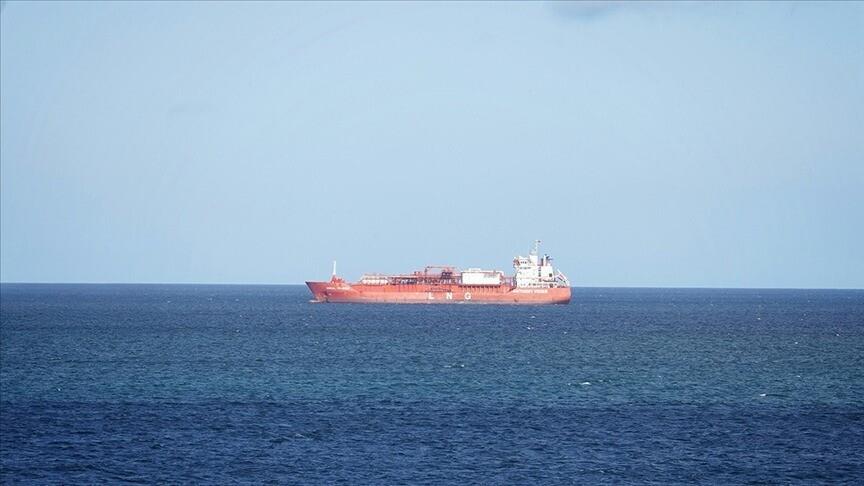 US removes Russian-linked oil tanker from sanctions blacklist