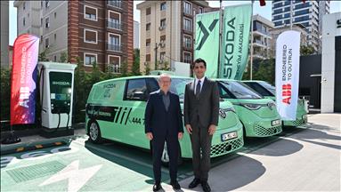 Yüce Auto-Skoda ve ABB'den mobil hızlı şarj çözümünde iş birliği