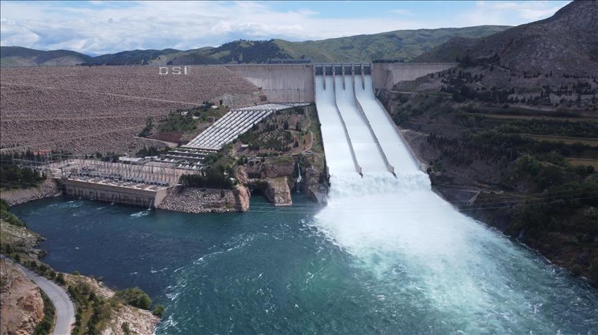 Türkiye'de nisanda hidrolik santrallerden elektrik üretimi tüm zamanların en yüksek seviyesine ulaştı