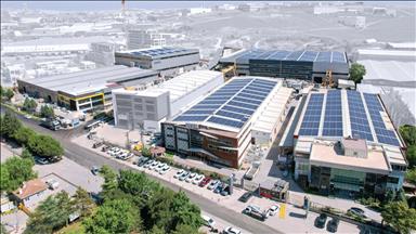 Girişim Elektrik, Azerbaycan'da 28,3 milyon dolarlık güneş enerjisi projesi için anlaşma imzaladı