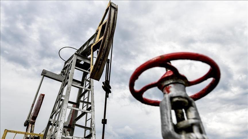 Brent petrolün varili 76,68  dolardan işlem görüyor