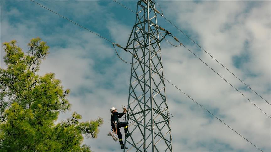 Spot piyasada elektrik fiyatları