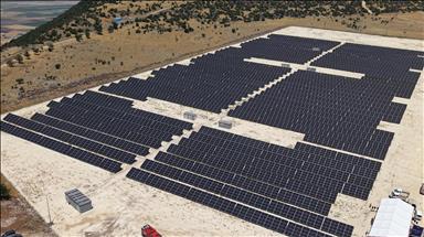 Kahramanmaraş'ta Kuveyt fonu desteğiyle kurulan güneş enerji santrali hizmete açıldı
