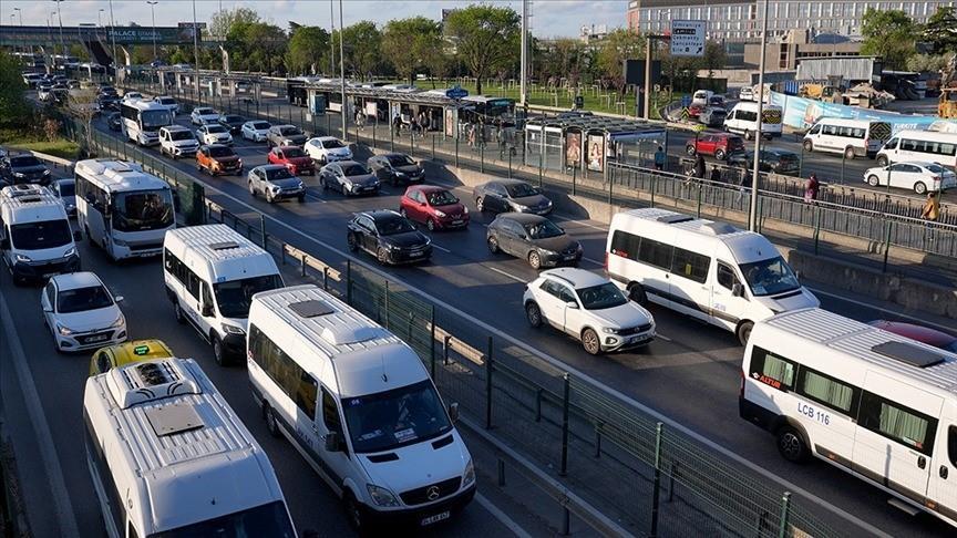 Otomobilde dizel ve LPG'nin payı azalırken hibrit ve elektrikliye ilgi artıyor