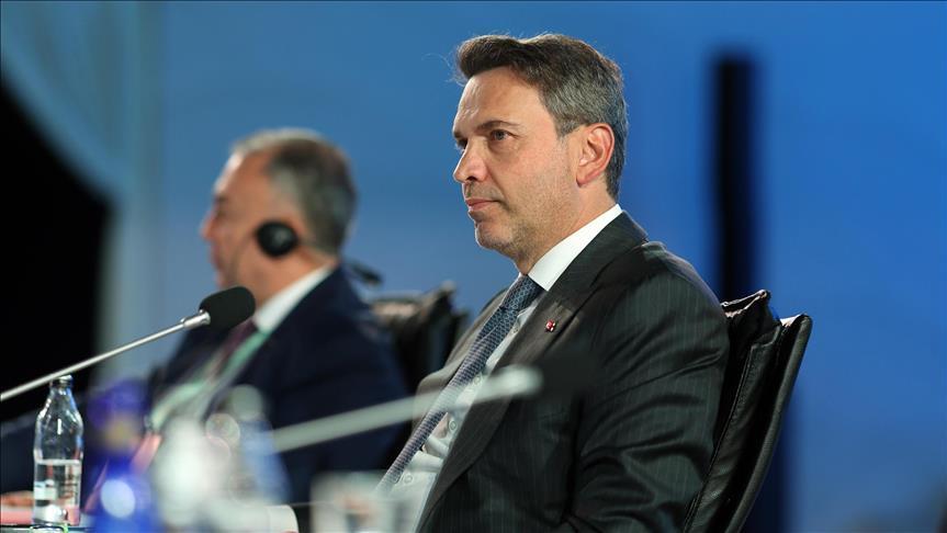 Bakan Bayraktar, AK Parti'nin 25'inci kuruluş yıl dönümü dolayısıyla mesaj yayımladı:
