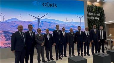Enerji ve Tabii Kaynaklar Bakan Yardımcısı Demircan'dan WindEnergy Hamburg'da GÜRİŞ standına ziyaret