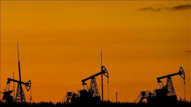 Brent petrolün varili 103,65 dolardan işlem görüyor