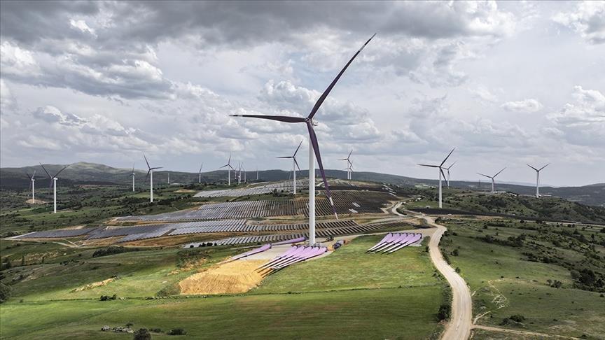 Türkiye's daily power consumption down 4.9% on Sept. 26
