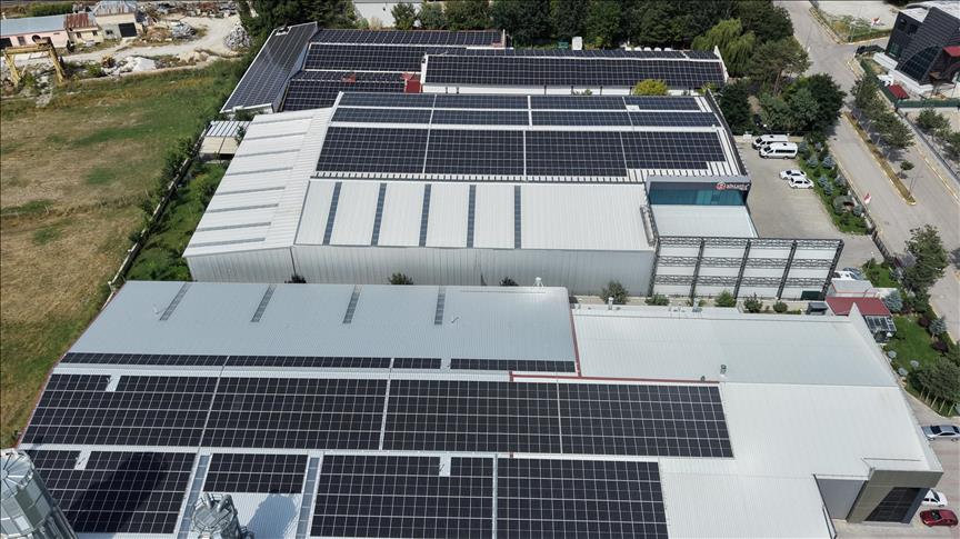 Çatı GES'lerin artırılmasının elektrikte sübvansiyonu düşüreceği değerlendiriliyor