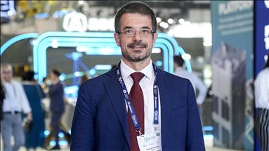 Uzayda su ve güneş enerjisinden roket yakıtı üretimi hedefleniyor