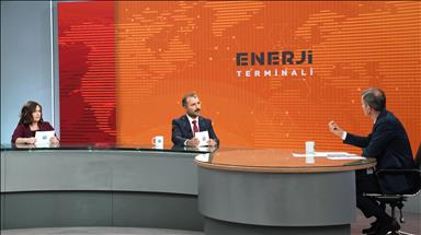 TÜREB Başkanı Erden, Türkiye'nin ilk denizüstü rüzgar projesinin 2030'a kadar tamamlanabileceğini bildirdi: