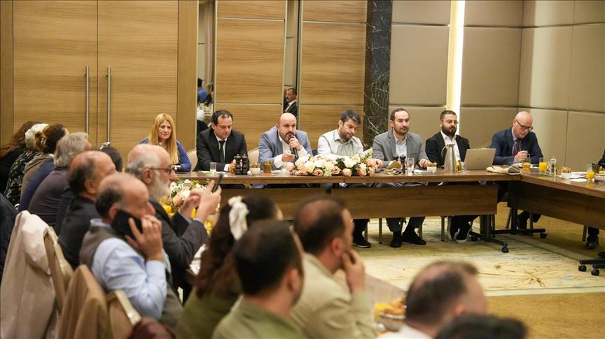BEDAŞ, güçlü enerji altyapısı için 25 ilçede 597 muhtarla bir araya geldi