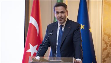 Bakan Bayraktar'dan İtalyan enerji şirketi Eni ile işbirliği mesajı: