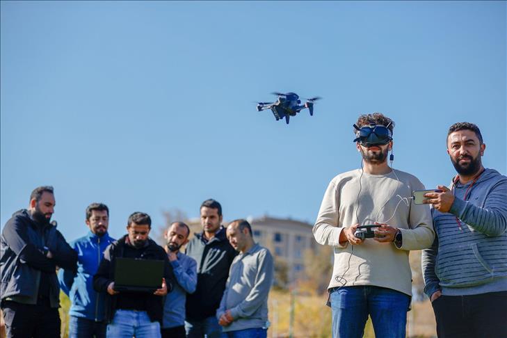AA'nın kurum içi 'FPV drone' eğitimi başladı