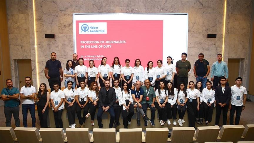 Anadolu Ajansı, Şuşa'da Azerbaycanlı gazeteciler için eğitim programı düzenledi
