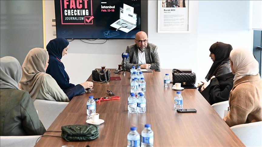 AA'nın Katar Haber Ajansına yönelik "Teyit Haberciliği Eğitimi" başladı