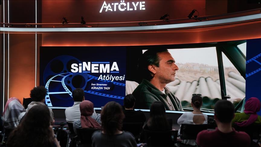 The theme "Iranian Cinema: Taste of Cherry" was discussed at AA's Cinema Workshop