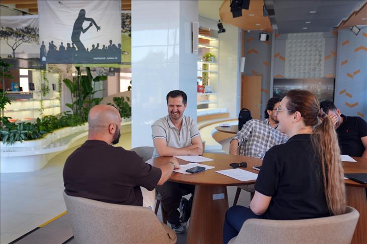 AA çalışanlarına yönelik "Speaking Club” etkinliği gerçekleştirildi