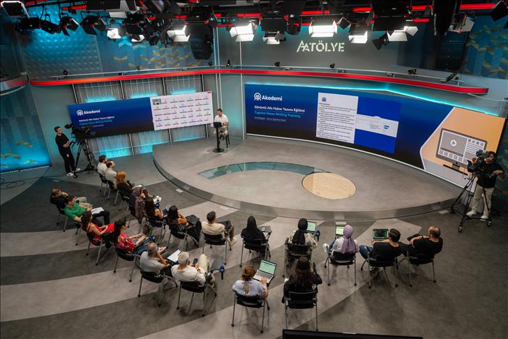 AA Akademi tarafından "Görüntü Altı Haber Yazımı Eğitimi" düzenlendi