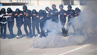 Training prepares journalists for conditions in field of war reporting