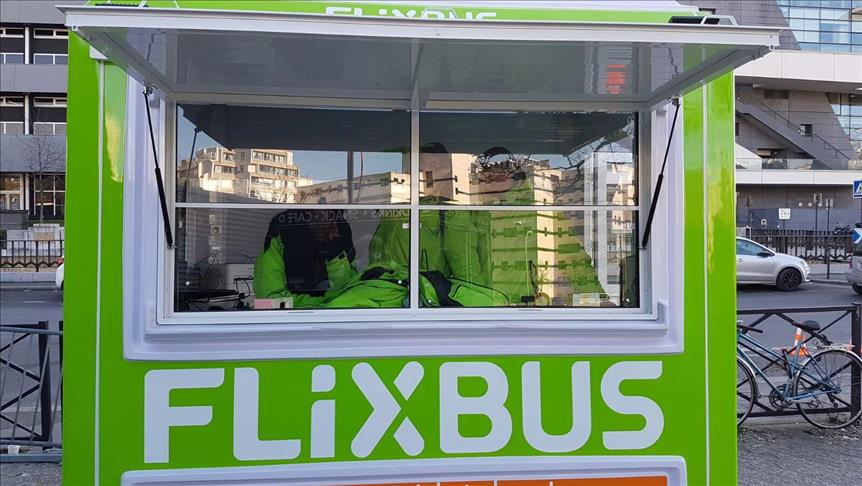 Flixbus'ın bilet satış kabinleri Karmod'dan 