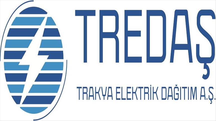 TREDAŞ saha personelini eğitiyor