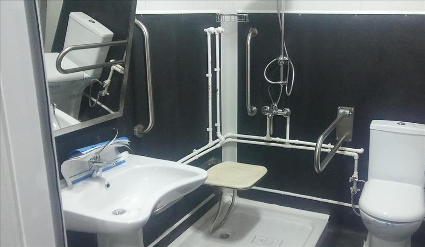 Karmod'dan engellilere özel mobil WC ve duş 