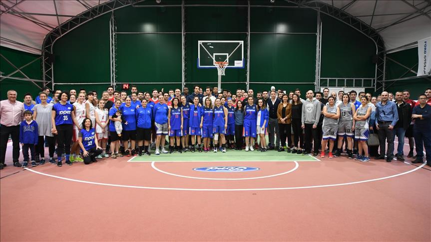 Koç Topluluğu Spor Şenliği'ne TOFAŞ Basketbol A Takımı sürprizi