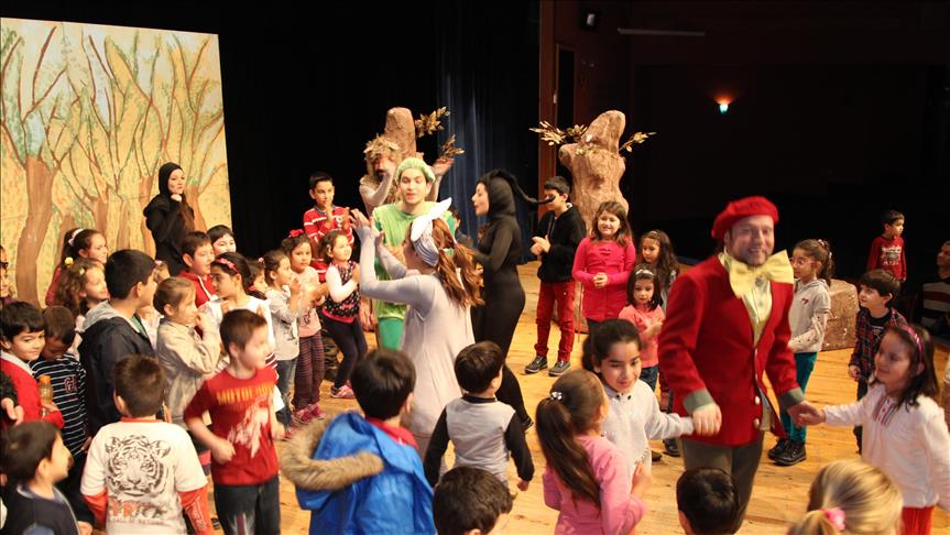 Bosch Çevre Çocuk Tiyatrosu Adıyamanlı çocuklarla buluştu