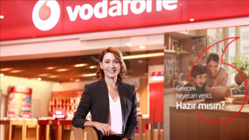 Akıllı telefon kiralama devri Vodafone'la başlıyor