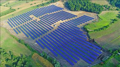 CW Enerji'den Kütahya'ya 3,7 megavatlık güneş santrali