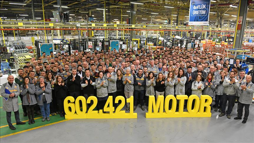 Oyak Renault'dan rekor motor üretimi 