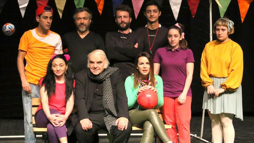 HDI Sigorta'dan "Futbol Bir Oyundur" tiyatrosu ile sanat ve spora destek