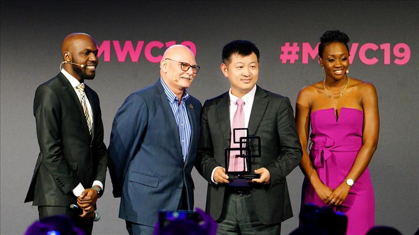 Huawei’ye 2019 GSMA'dan "En İyi Mobil Teknoloji İcadı" ödülü