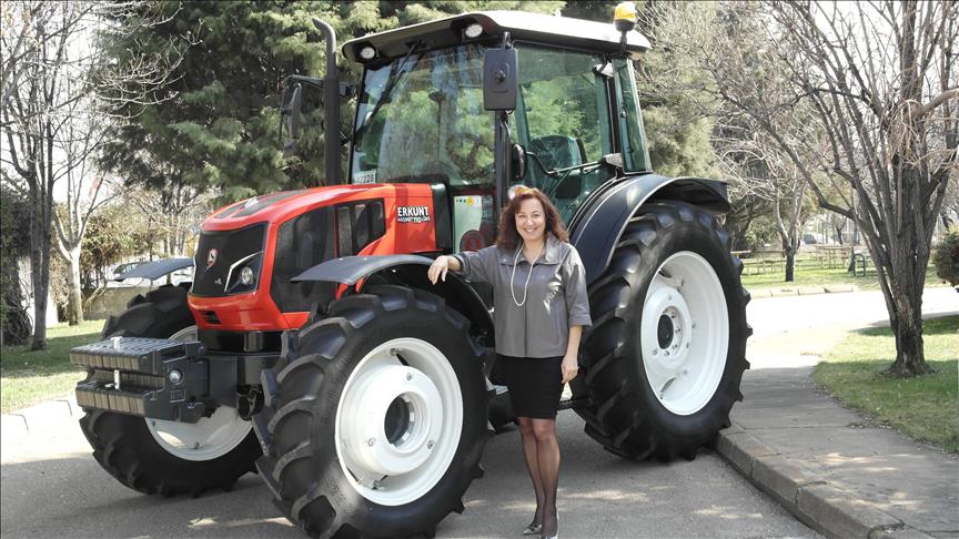 Erkunt, çiftçiye traktör kredisi desteği sunuyor