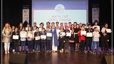 Modern Eğitim Koleji "Math Cup" ödül töreni