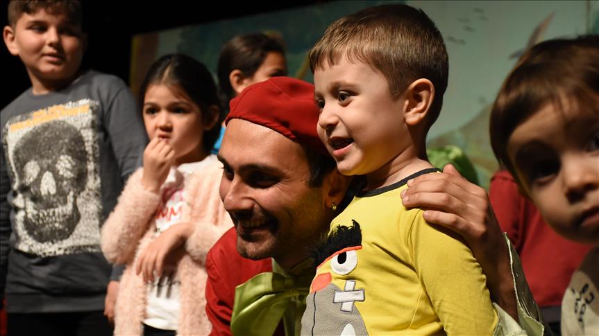 Bosch Çevre Çocuk Tiyatrosu, Bartın'da çocuklarla buluştu