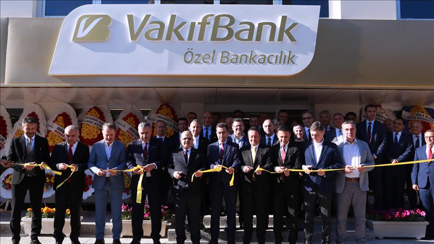 vakifbank 8 inci ozel bankacilik subesini antalya da acti
