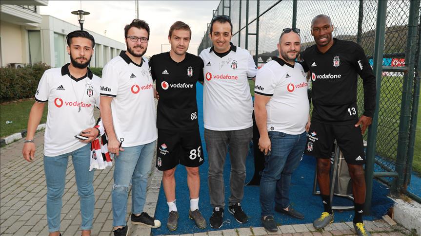 "Vodafone Karakartallılar" Beşiktaşlı futbolcularla buluştu 