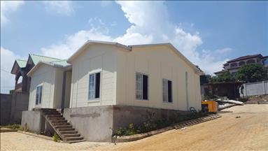 Karmod, Sierra Leone'de hazır konaklama evleri kurdu 